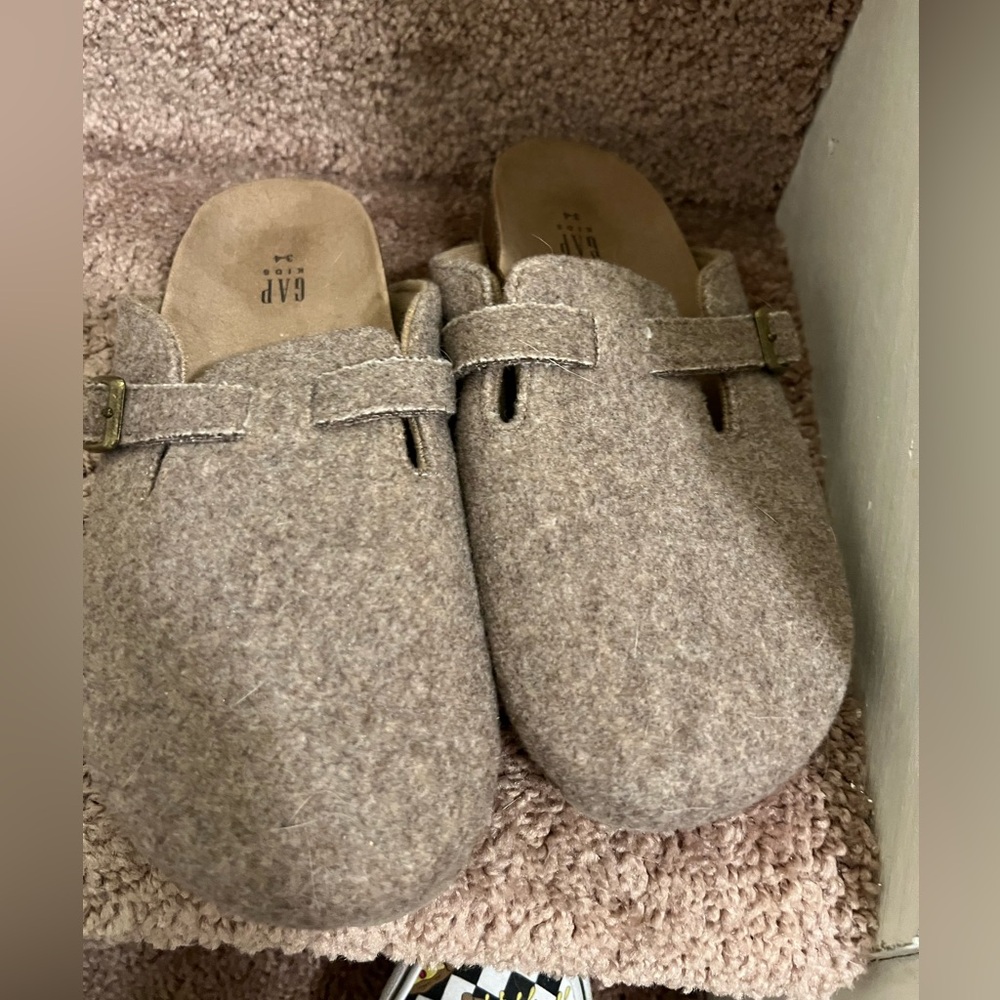 Gap Kids wool slip ons